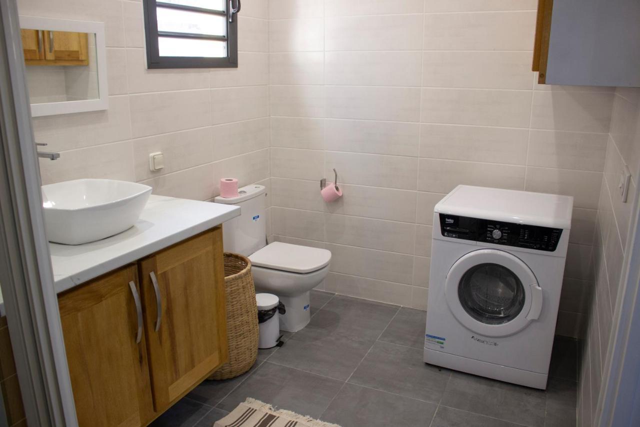 T2 – 52m2 – Résidence Georgette Terre Sainte Extérieur photo