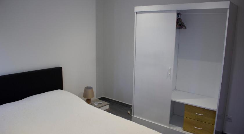 T2 – 52m2 – Résidence Georgette Terre Sainte Extérieur photo